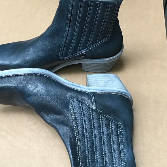 #0998 Free People Sz 6 Leather Square Toe Western Ankle Boots | Blue | NWOT - Picture 2 of 14